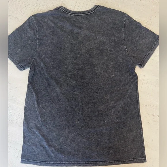 The Beatles Abbey Road Tee - Picture 5 of 5